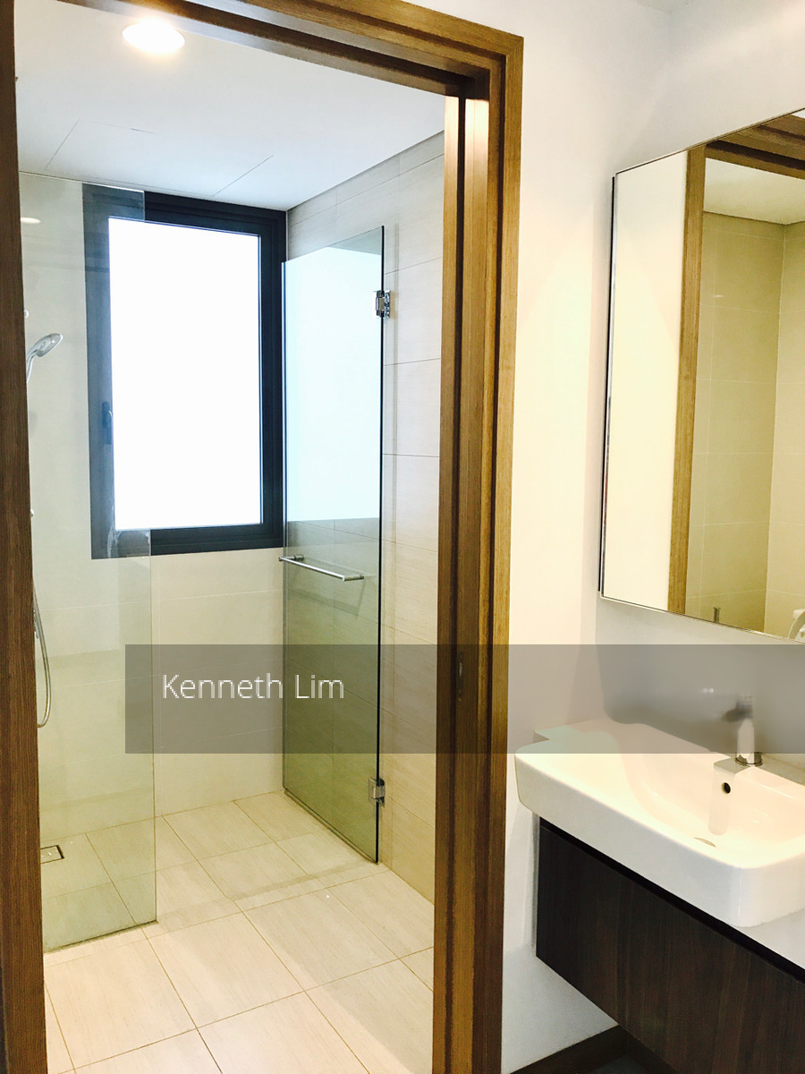 Lakeville (D22), Condominium #143178252